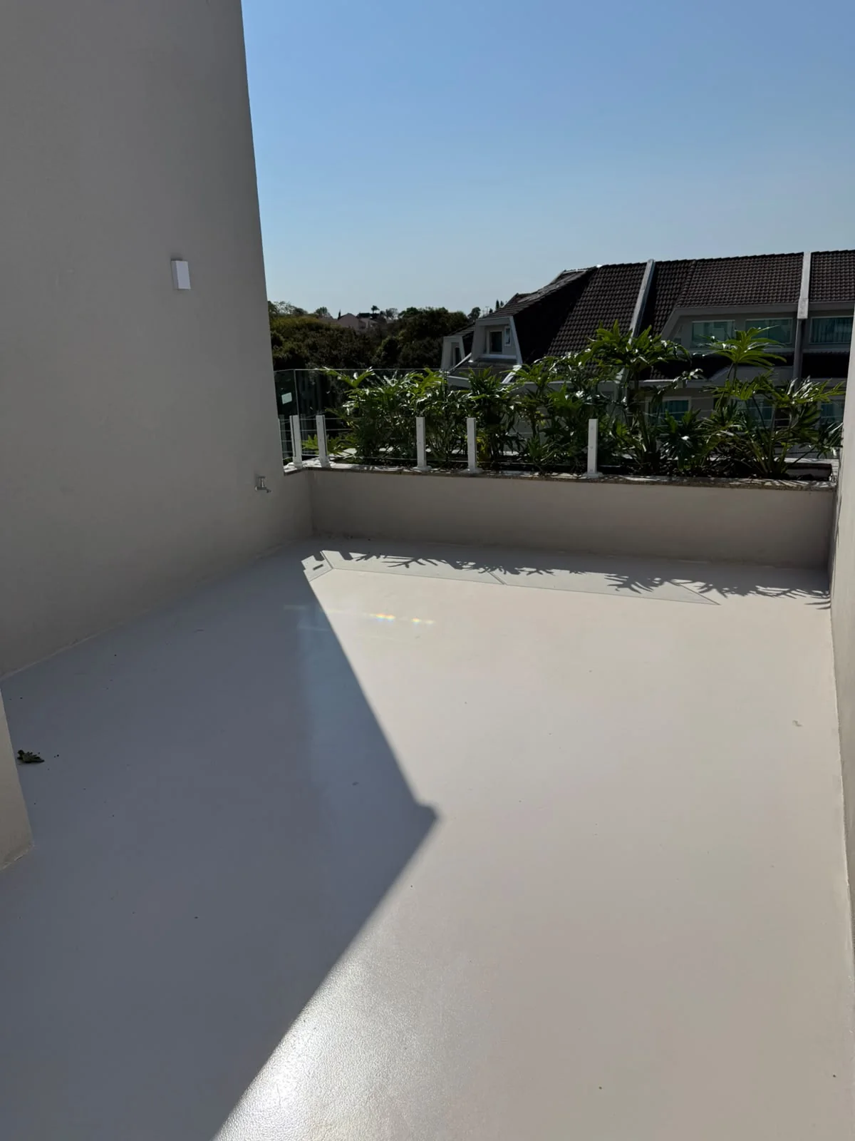 Terraço & floreira